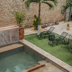 Boutique La Casona By Kavia Hotel