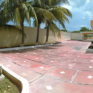  Inn Amistad